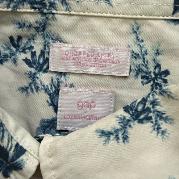 GAPxLoveShackFancy Organic Cotton Cropped Shirt in a blue white floral print M - Picture 11 of 14